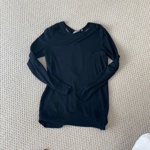 Athleta long tunic with cut out back